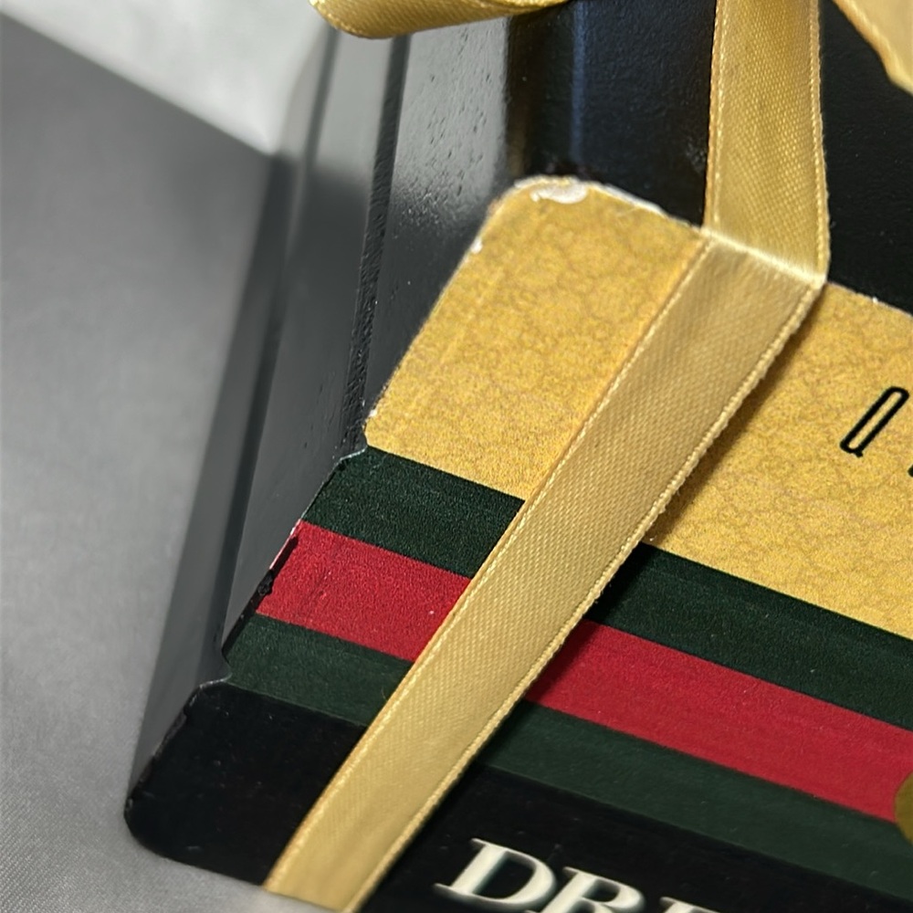 🖤Vintage “Gucci Dress The Part” book stack designed wooden decoration - Picture 9 of 13